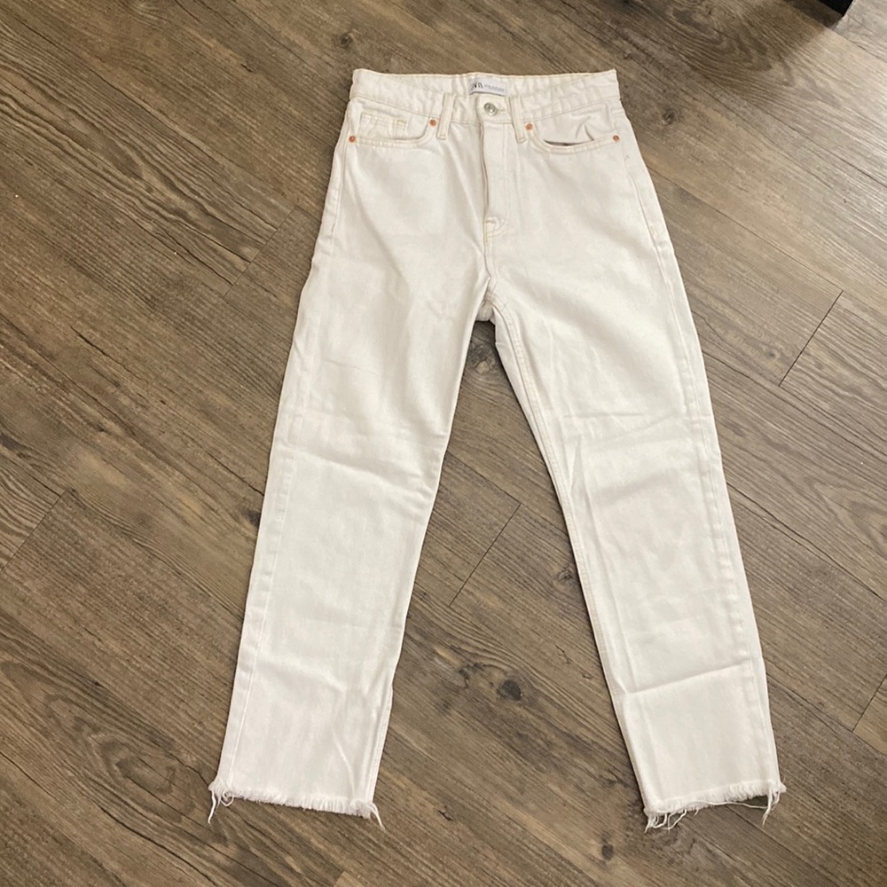 Zara Jeans